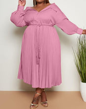 Load image into Gallery viewer, Solid V Neck Pleated Plus Size Maxi Dress
